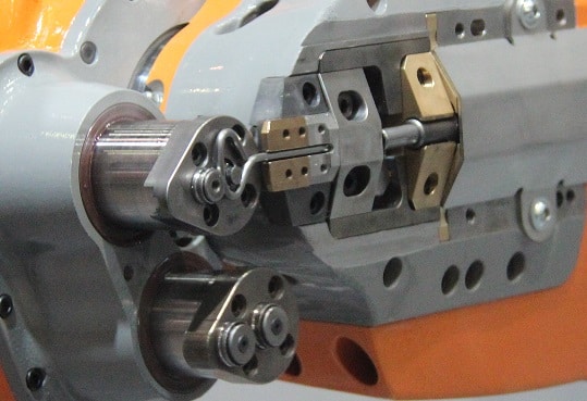 Detail einer Numalliance Drahtbiegemaschine